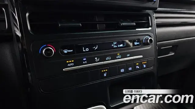 Hyundai Staria 2026 — Şəkil 25/31