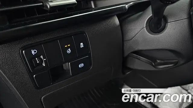 Hyundai Staria 2026 — Şəkil 31/31