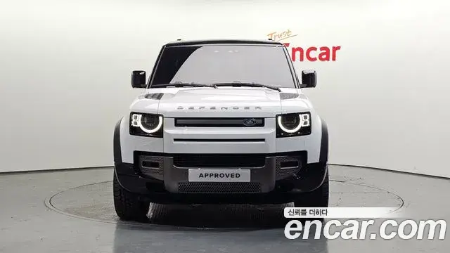 Land Rover Defender 2024 — Фото 6/20