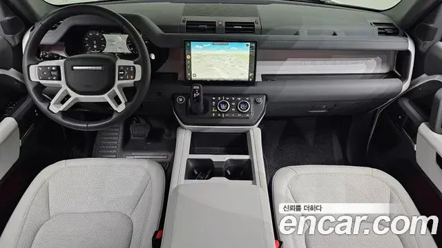 Land Rover Defender 2024 — Фото 9/20