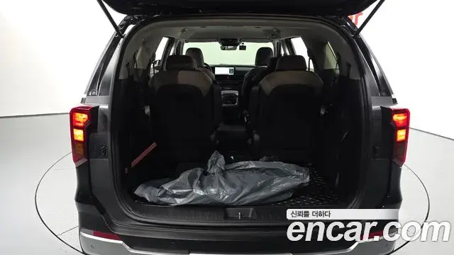 Kia Carnival 2025 — Photo 20/20