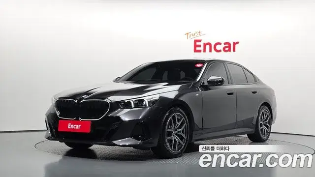 BMW 5 Series 2025 — ფოტო 9/32