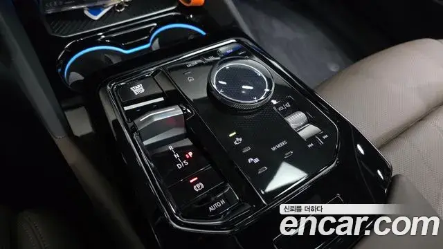 BMW 5 Series 2025 — ფოტო 2/32