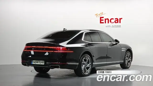 Genesis G90 2022 — Фото 2/20