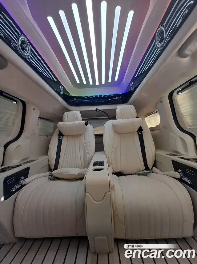 Kia Carnival 2025 — Фото 8/14