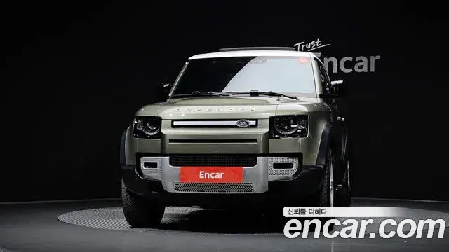 Land Rover Defender 2022 — ფოტო 19/33