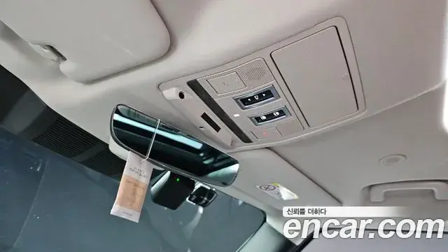 Land Rover Defender 2022 — ფოტო 18/33