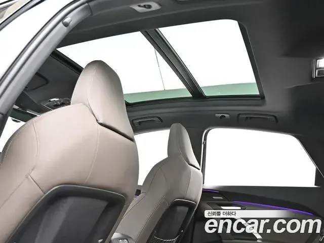Audi Q5 2025 — Şəkil 18/20