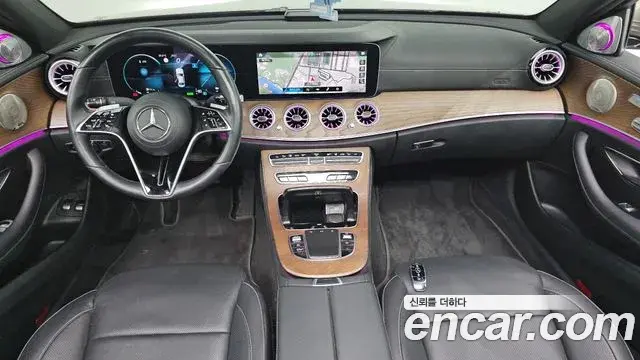 Mercedes-Benz E-Class 2021 — Фото 7/20