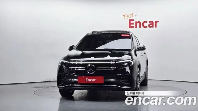 Mercedes-Benz EQA 2023 — Şəkil 31/32