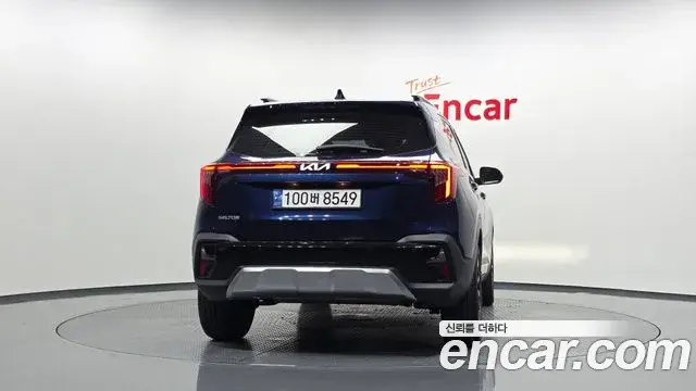 Kia Seltos 2024 — Şəkil 11/20