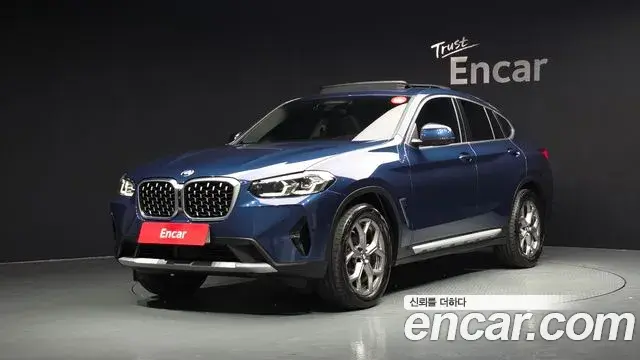 BMW X4 2023 — Фото 1/20
