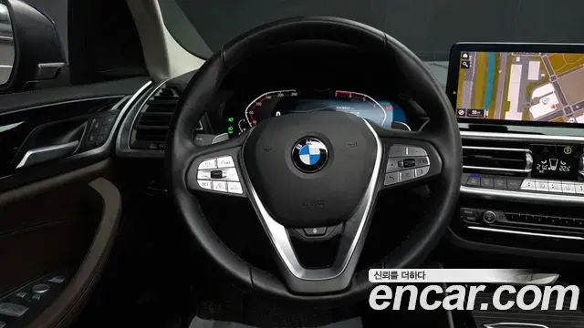 BMW X4 2023 — Фото 13/20