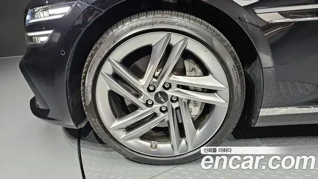 Genesis G80 2024 — ფოტო 23/37