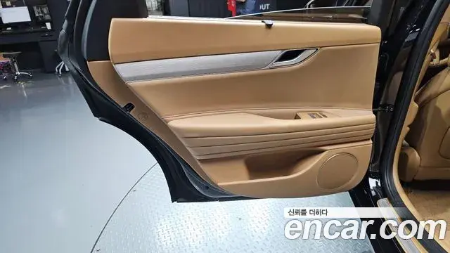 Genesis G80 2024 — ფოტო 31/37