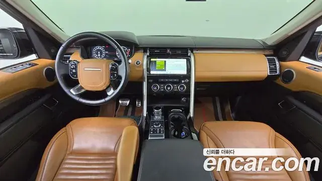 Land Rover Discovery 5 2019 — Photo 20/38