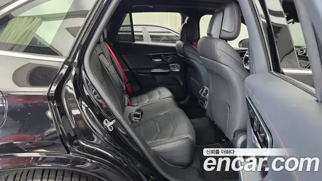 Mercedes-Benz GLC-Class 2024 — Photo 11/20