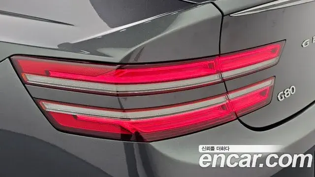 Genesis G80 2020 — Şəkil 33/33