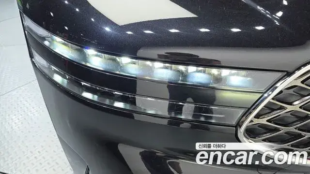 Genesis G90 2025 — ფოტო 18/31