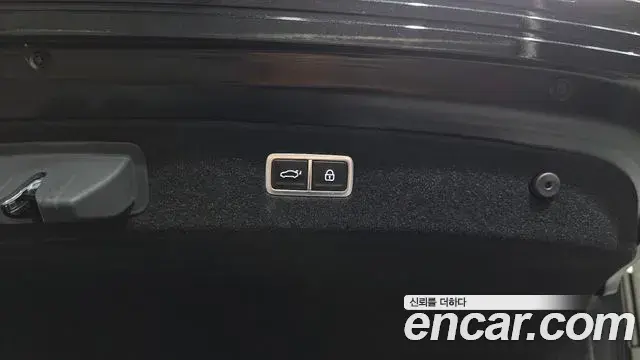 Genesis G90 2025 — ფოტო 11/31