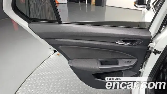 Volkswagen Golf 2022 — Şəkil 29/39
