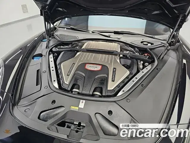 Porsche Panamera 2019 — Şəkil 8/9