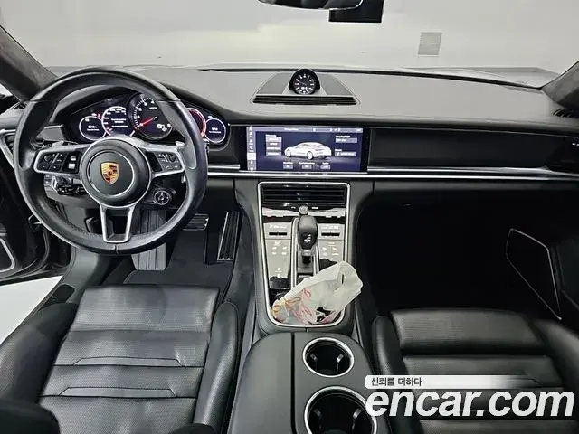 Porsche Panamera 2019 — Şəkil 4/9