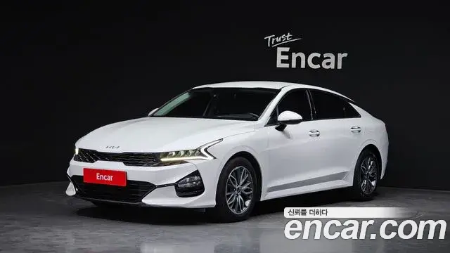 Kia K5 2022 — Şəkil 12/20