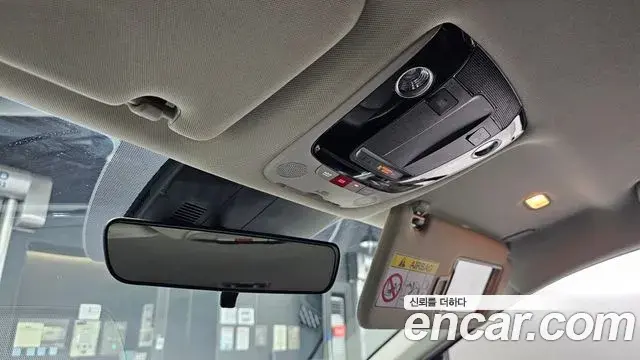 Kia K5 2022 — Şəkil 17/20