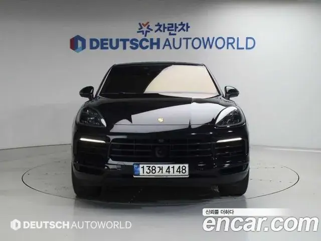 Porsche Cayenne 2021 — Фото 2/20