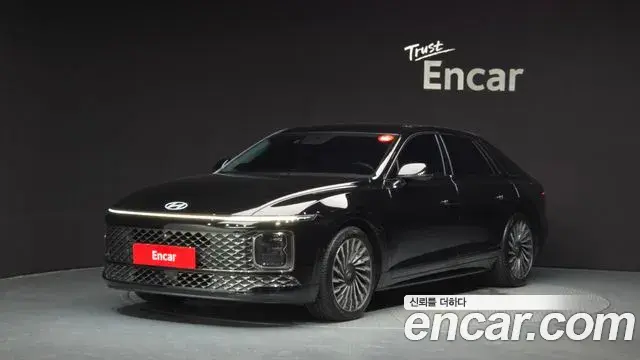 Hyundai Grandeur 2025 — Фото 1/20