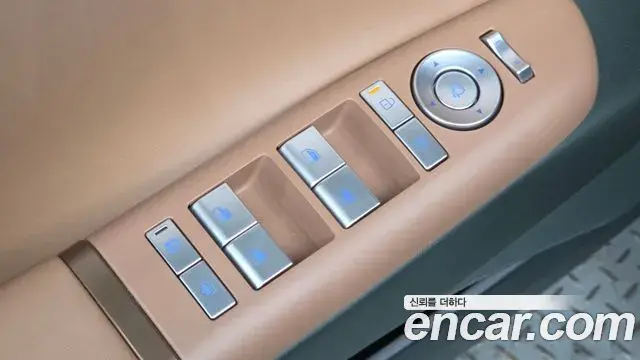 Hyundai Grandeur Hybrid 2025 — ფოტო 33/33