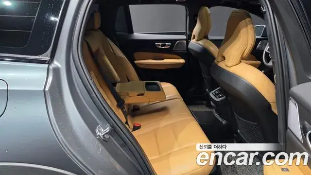 Volvo V60 Cross Country 2019 — ფოტო 10/20