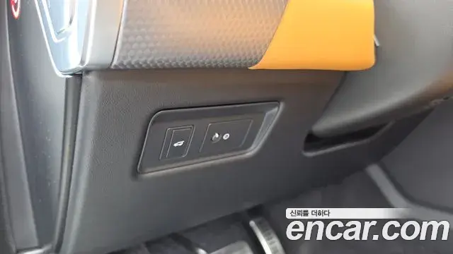 Land Rover Range Rover Sport 2021 — ფოტო 15/37