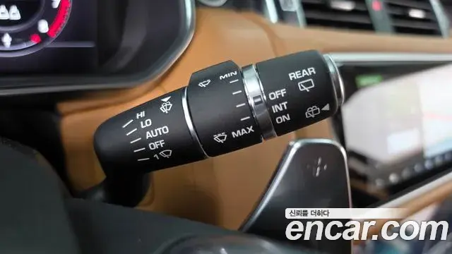 Land Rover Range Rover Sport 2021 — ფოტო 35/37