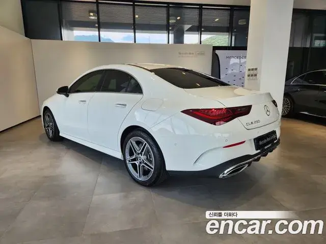 Mercedes-Benz CLA-Class 2026 — Photo 2/20