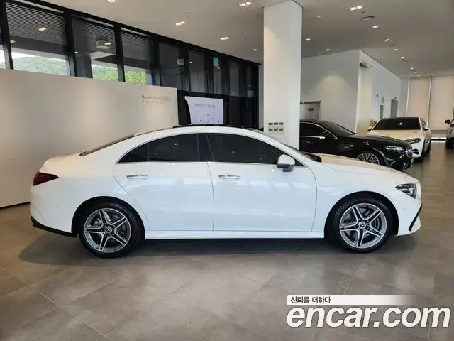 Mercedes-Benz CLA-Class 2026 — Photo 8/20