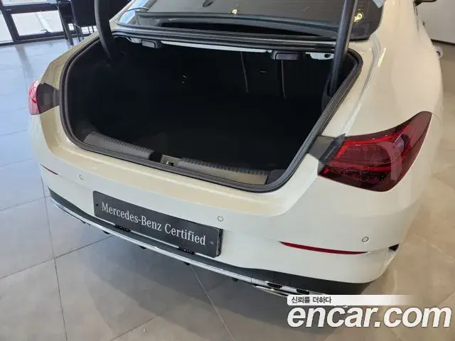 Mercedes-Benz CLA-Class 2026 — Photo 9/20