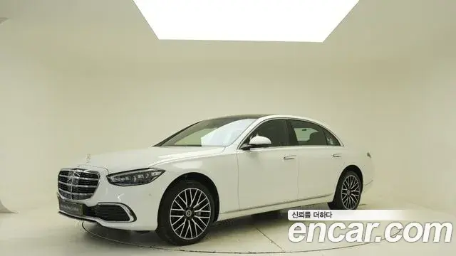 Mercedes-Benz S-Class 2025 — Фото 18/18