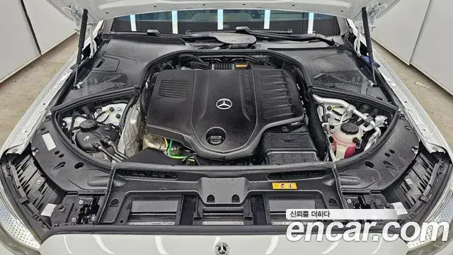 Mercedes-Benz S-Class 2025 — Фото 5/18