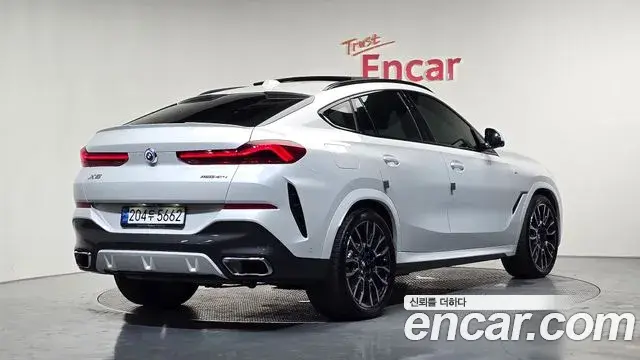 BMW X6 2024 — ფოტო 17/32