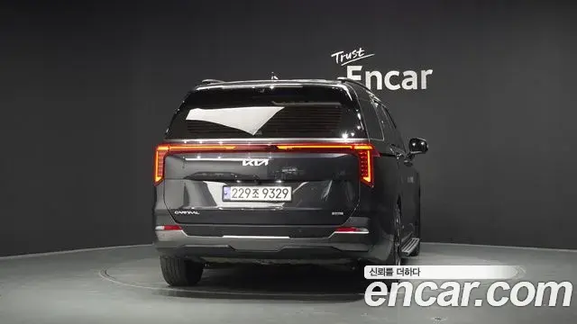 Kia Carnival 2024 — Фото 4/20