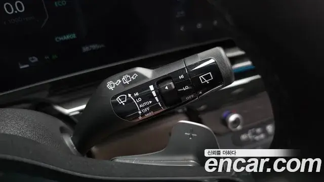 Kia Carnival 2024 — Photo 23/38