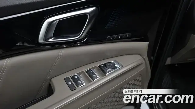 Kia Carnival 2024 — Photo 35/38