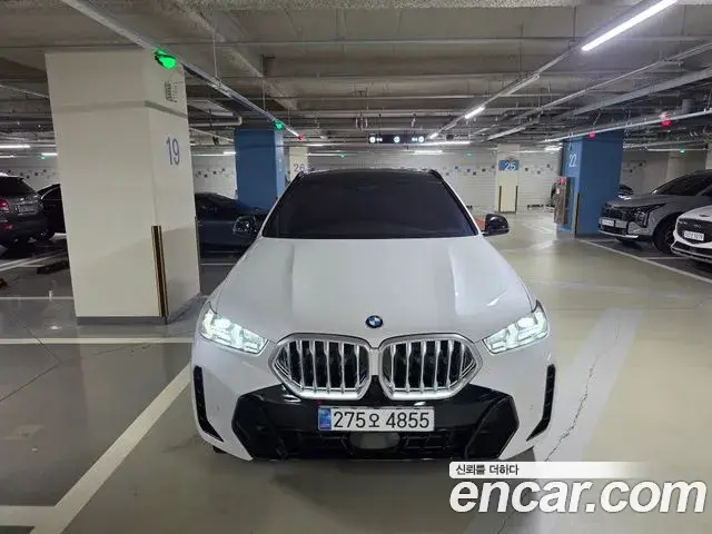 BMW X6 2025 — Photo 2/8
