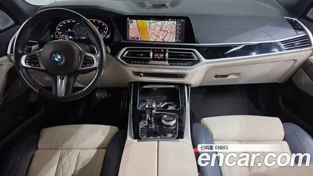 BMW X7 2021 — Фото 7/20