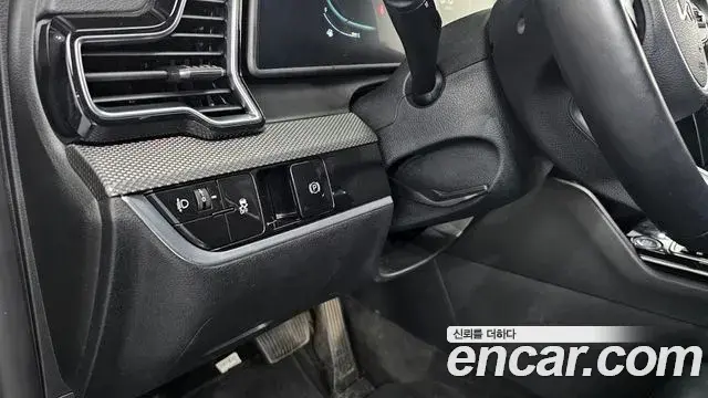 Kia Sportage 2023 — Фото 17/20