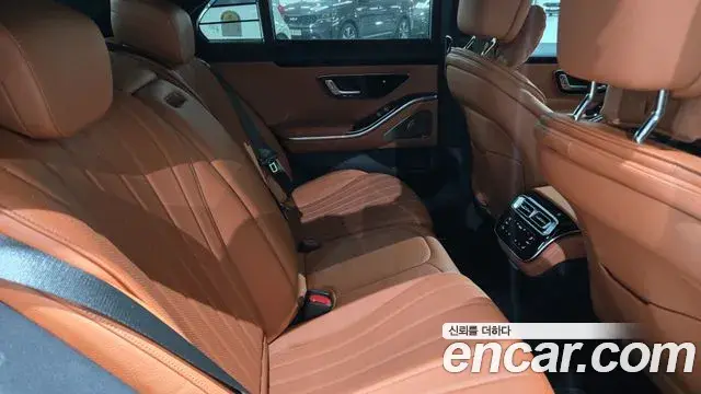 Mercedes-Benz S-Class 2025 — Фото 20/20