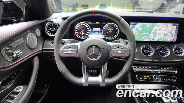 Mercedes-Benz E-Class 2020 — Şəkil 29/30