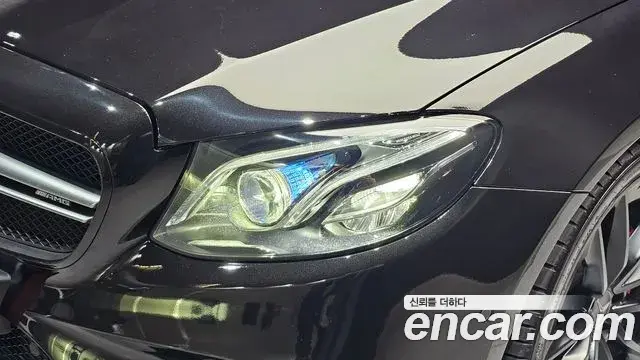 Mercedes-Benz E-Class 2020 — Şəkil 8/30